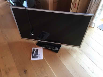 Photo of free Toshiba 40 inch TV working (Long Stratton central.) #1