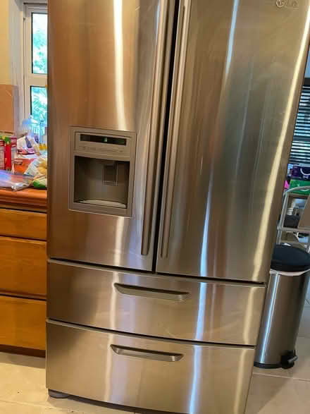 Photo of free LG French Door Refrigerator (East Hollywood) #2