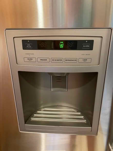 Photo of free LG French Door Refrigerator (East Hollywood) #4