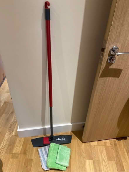 Photo of free Vileda floor mop cleaner (SE1 - bermondsey) #1