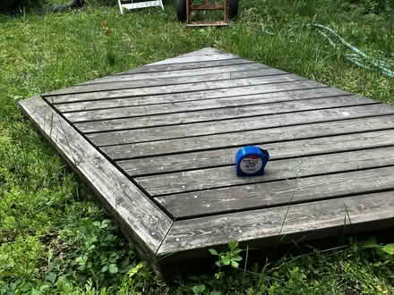 Photo of free Irregular shape Cedar Deck Platform (Old Ottawa South) #4