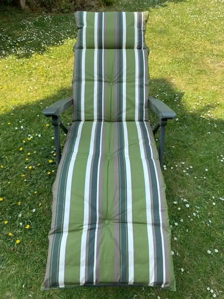 Photo of free Reclining garden chair (central Steyning) #2