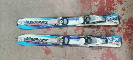 Photo of free Child's Skis (Barnacle CV7) #1