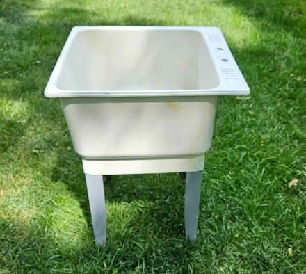 Photo of free Laundry Tub (Farmington Hills) #1