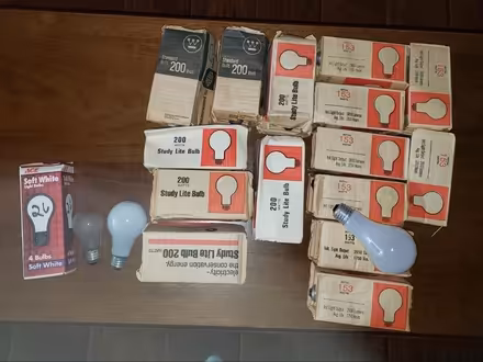 Photo of free REPOSTED! Incandescent Light Bulbs (Schaumburg & Barrington Rds) #1