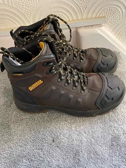 Photo of free DeWalt Safety Boots Siz 8 (Chigwell IG7) #1