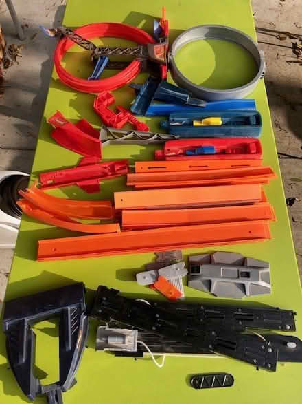 Photo of free Random Hot Wheels Track & Parts (South West Pasadena.) #1