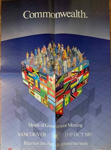 Photo of free Posters (Hunt Club and Albion) #3
