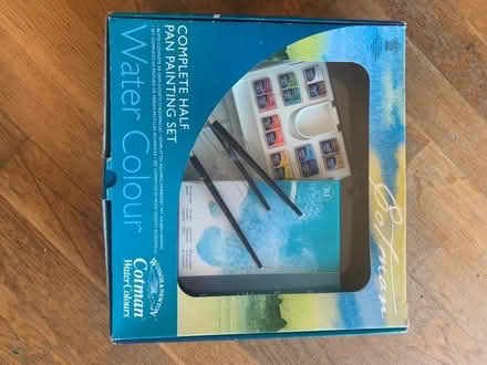 Photo of free Water colour set (Sedgley DY3) #1