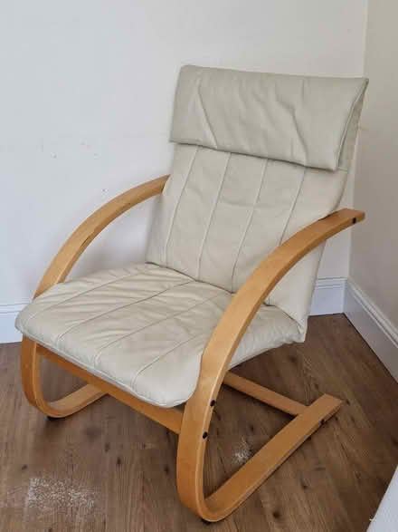 Photo of free Leather Chair (Woodside Park N12) #3