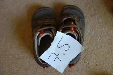 Photo of free Boys' shoes (7, 7.5, 10, 10.5) and girls' slippers (10) (Cumnor OX2) #3