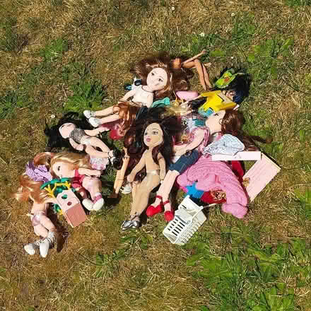 Photo of free Dolls, clothes and accessories (Prittlewell SS2) #1