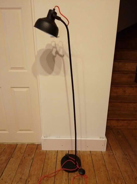 Photo of free Black metal floor lamp (West Ham E15) #1