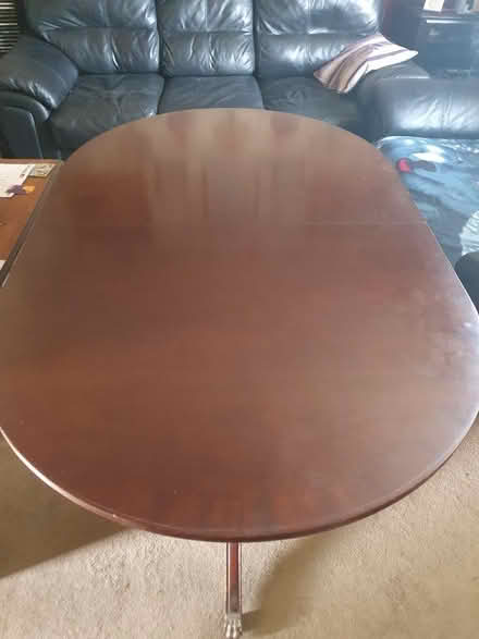 Photo of free Dinning room table and chairs (St helens) #1