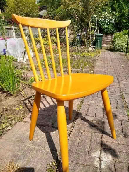 Photo of free a wooden chair (Hala LA1) #1