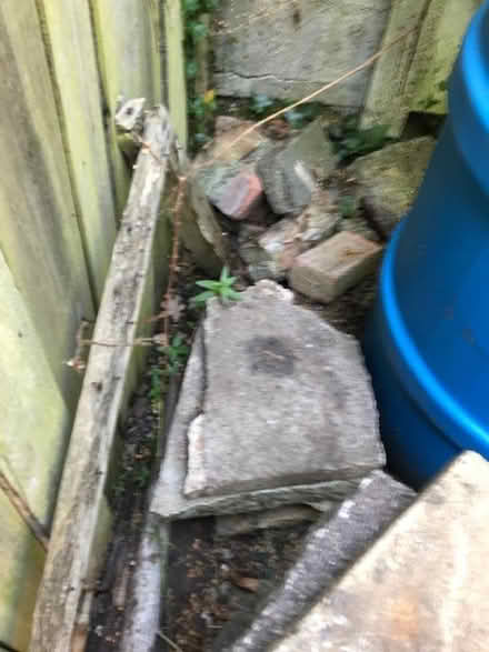Photo of free HARDCORE- Suitable for crazy paving (Runwell SS11) #2