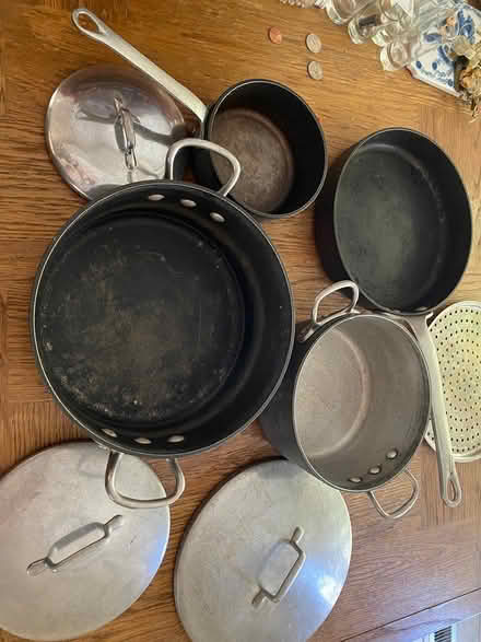 Photo of free Magnalite pots/pans (Near CRC - SW Morgan Hill)