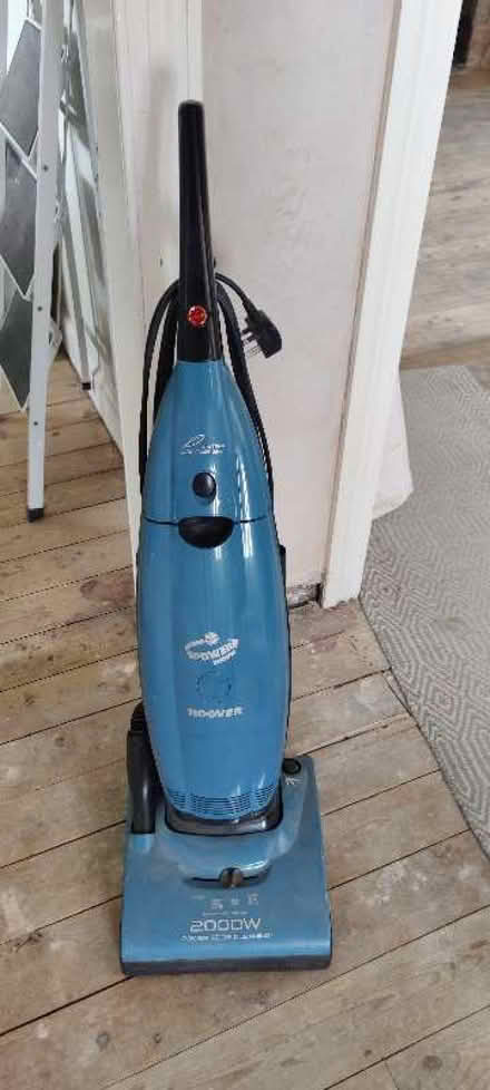 Photo of free 2000 watt Hoover (not bagless) (Goldenacre EH3) #1