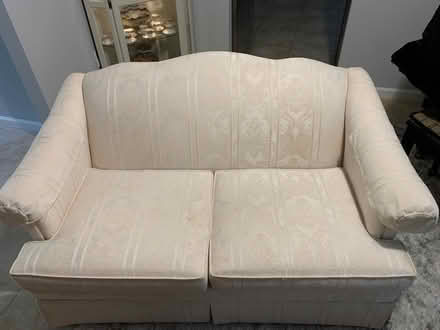 Photo of free Thomasville love seat (Bowie) #1