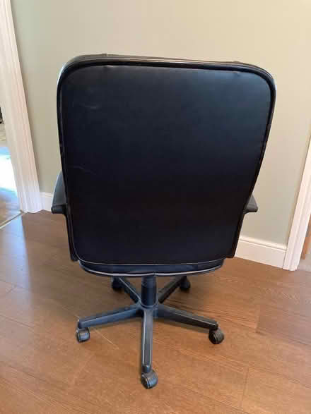 Photo of free Leather Office Chair (St Harmon LD6) #2