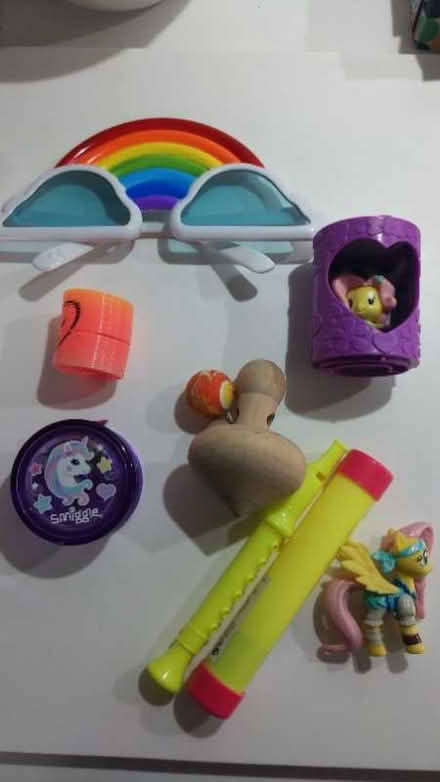 Photo of free Mix small toy bag (Castle MK40) #1