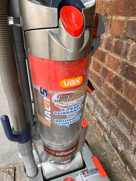 Photo of free mach 5 vax (Kilburn) #1