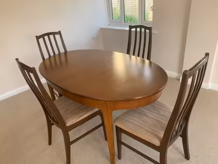 Photo of free Extending dining room table and 6 chairs (Middleton on Sea PO22) #1