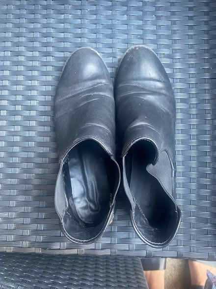 Photo of free Women’s leather shoes size 7 or 8 (SE1 - bermondsey) #2