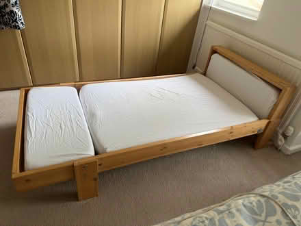 Photo of free Extendable children’s bed (Park Hill, Croydon, CR0) #2