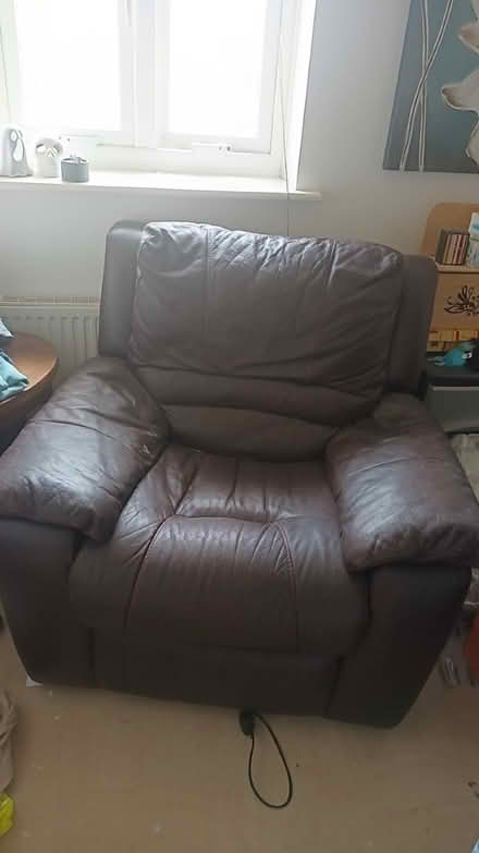 Photo of free Electric recliner chair (Hinchingbrooke PE29) #1