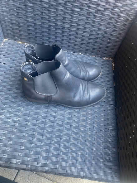 Photo of free Women’s leather shoes size 7 or 8 (SE1 - bermondsey) #1