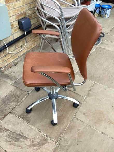 Photo of free Office chair (Waterlooville PO8) #1