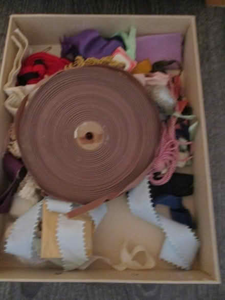 Photo of free Vintage Trims. (CT11) #1