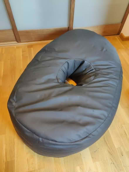Photo of free Adult size L bean bag (BellyBag) (Finchley N3) #1