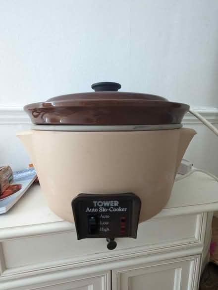 Photo of free Slow cooker (SW1P) #1