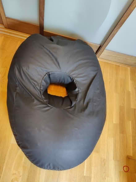 Photo of free Adult size L bean bag (BellyBag) (Finchley N3) #4