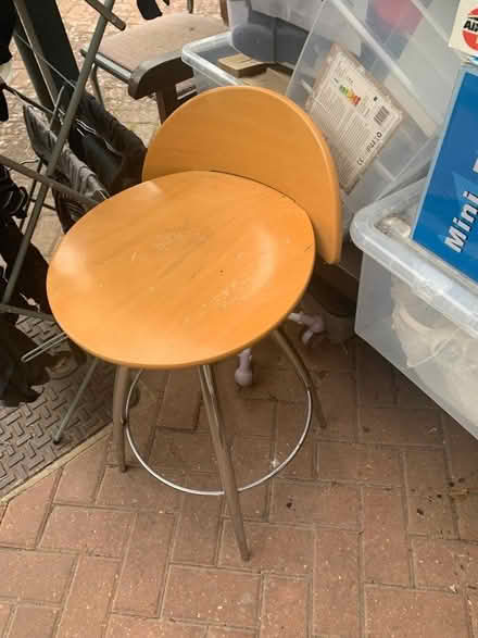 Photo of free Bar Stool (Dunstable LU6) #1