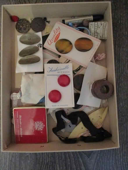Photo of free Vintage Buttons. (CT11) #1