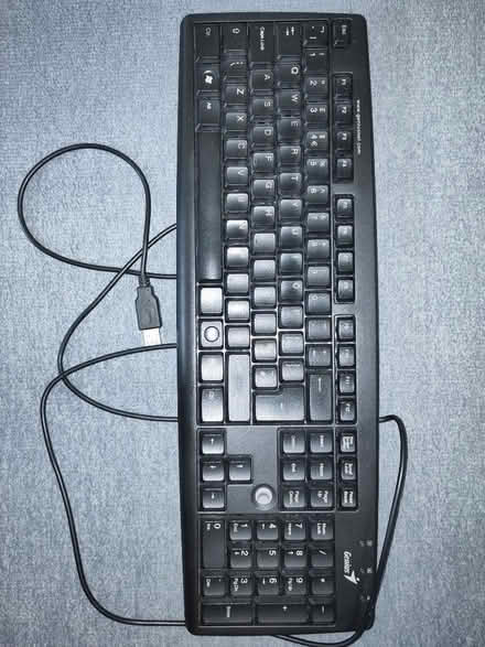 Photo of free USB Keyboard (North Tonbridge TN10) #1