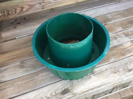 Photo of free Tomato grow rings (Barnet, Stirling Corner WD6) #2