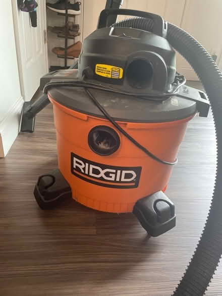 Photo of free Wet/dry vac (North Waltham) #1