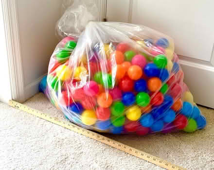 Photo of free Ball pit balls (Fair Lawn - near BWay station) #1