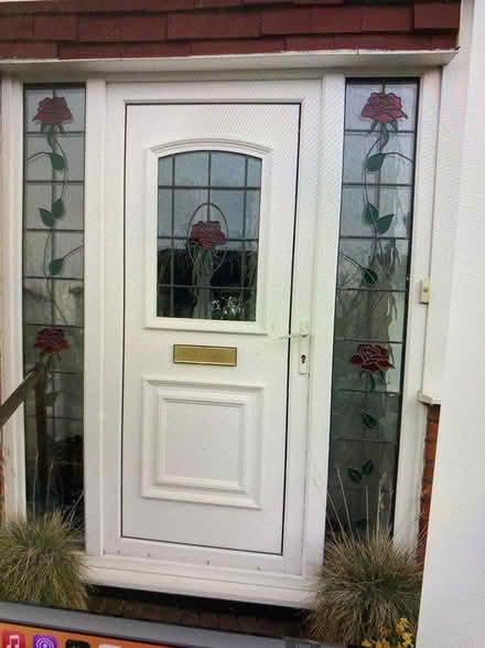 Photo of free 2 decorative glass panels (Woodford Green) #2