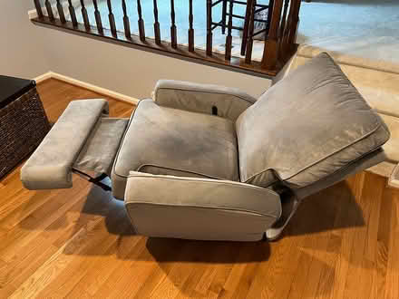 Photo of free Glider recliner w broken arm (Olney, MD) #3