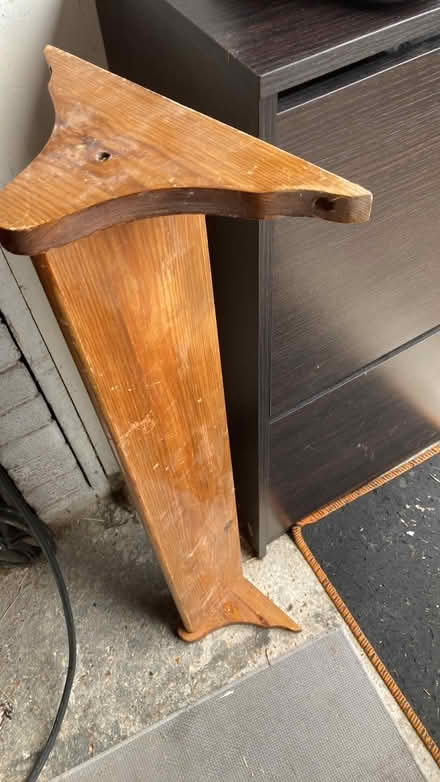 Photo of free Pine shelf (PO12) #1