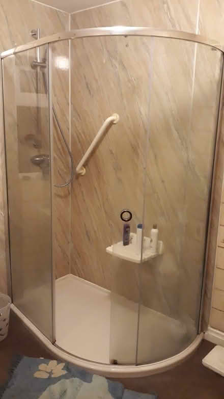 Photo of free 4ft x 2ft Mirror (Bowerham LA1) #2