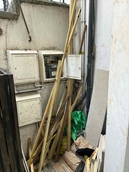 Photo of free Range of wooden timbers (Canonbury, N5) #1