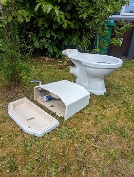 Photo of free Used Toilet (Chorlton, M21) #1