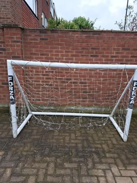 Photo of free Kids football goals (Ealing Broadway,) #2