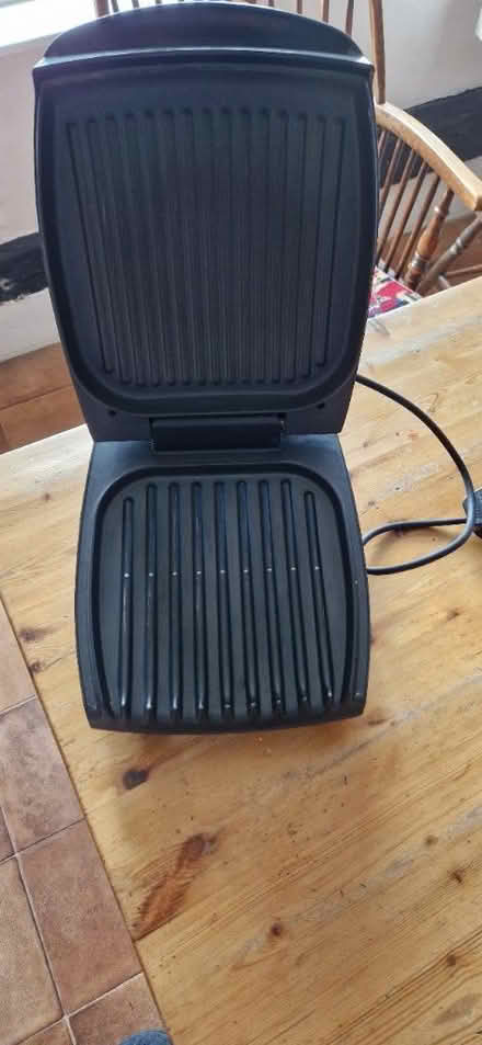 Photo of free George foreman grill (Danbury, CM3) #1
